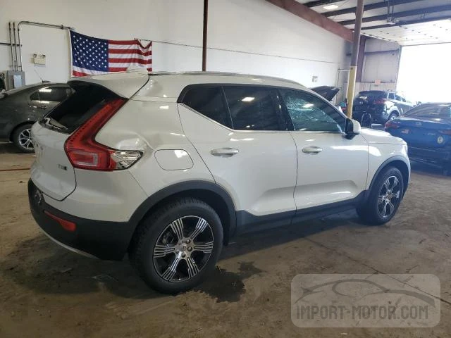 Auction sale of the 2022 Volvo XC40 , vin: YV4162UL1N2703117, lot number: 61268913