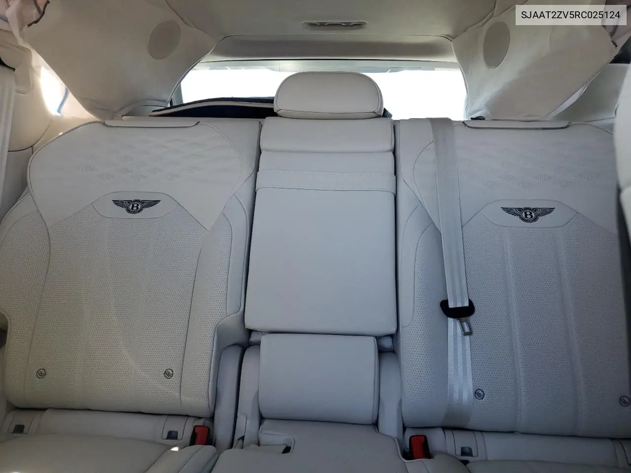 Auction sale of the 2024 Bentley Bentayga , vin: SJAAT2ZV5RC025124, lot number: 66680755