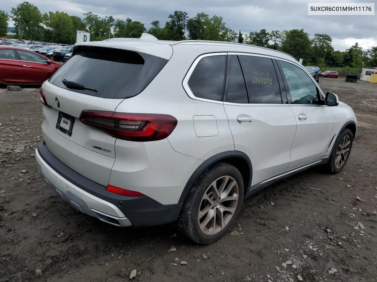 Auction sale of the 2021 BMW X5 , vin: 5UXCR6C01M9H11176, lot number: 62438103