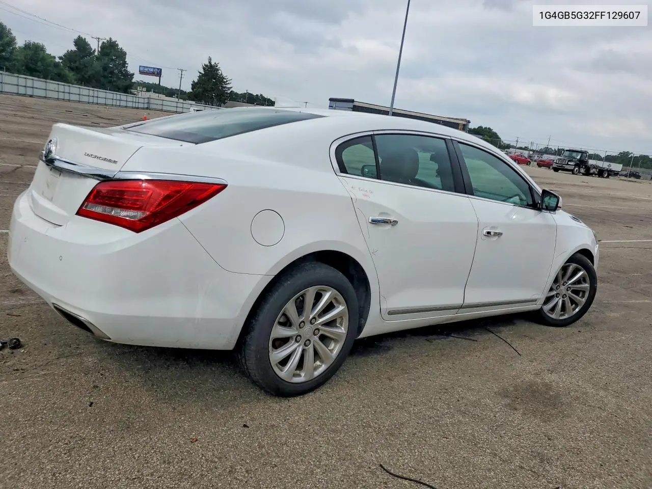 Auction sale of the 2015 Buick LaCrosse , vin: 1G4GB5G32FF129607, lot number: 60015436