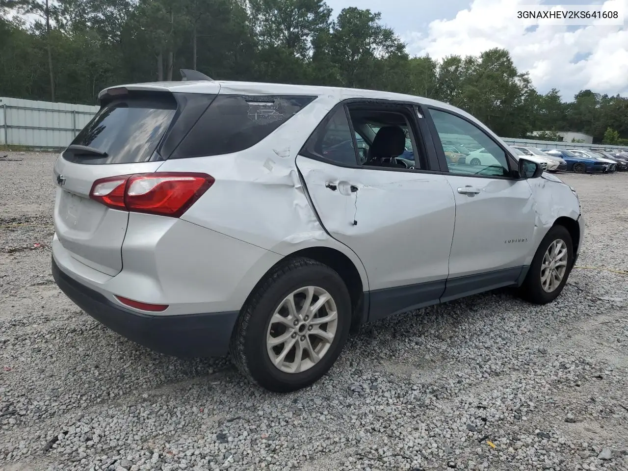 Auction sale of the 2019 Chevrolet Equinox , vin: 3GNAXHEV2KS641608, lot number: 68472345