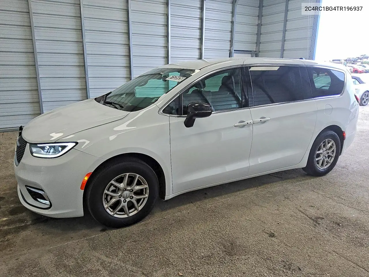 Auction sale of the 2026 Chrysler Pacifica , vin: 2C4RC1BG4TR196937, lot number: 61535926