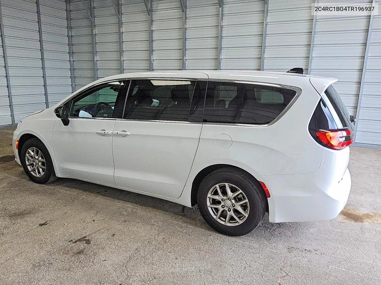 Auction sale of the 2026 Chrysler Pacifica , vin: 2C4RC1BG4TR196937, lot number: 61535926