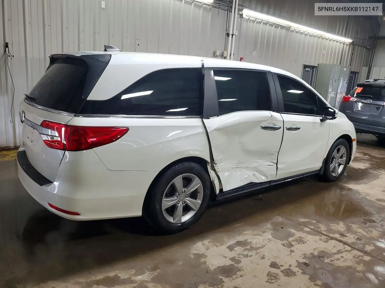 Auction sale of the 2019 Honda Odyssey , vin: 5FNRL6H5XKB112147, lot number: 47733006