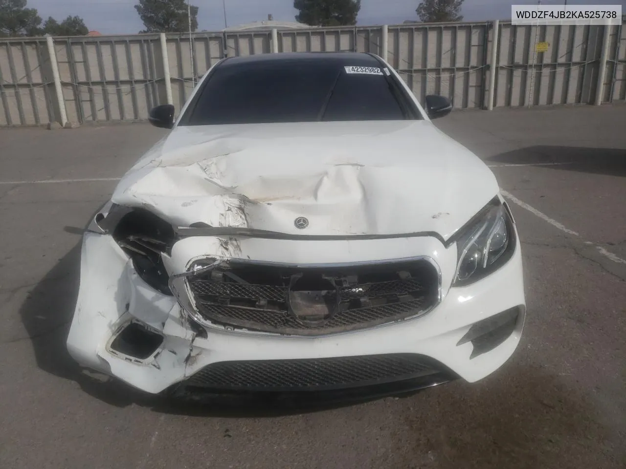 Auction sale of the 2019 Mercedes Benz E klasse , vin: WDDZF4JB2KA525738, lot number: 42329824