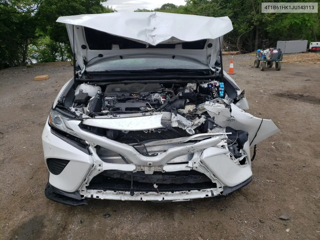Auction sale of the 2018 Toyota Camry , vin: 4T1B61HK1JU143113, lot number: 53913704