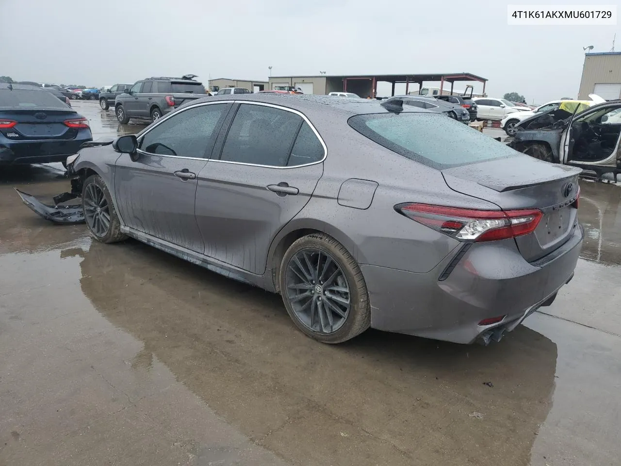 Auction sale of the 2021 Toyota Camry , vin: 4T1K61AKXMU601729, lot number: 69686364