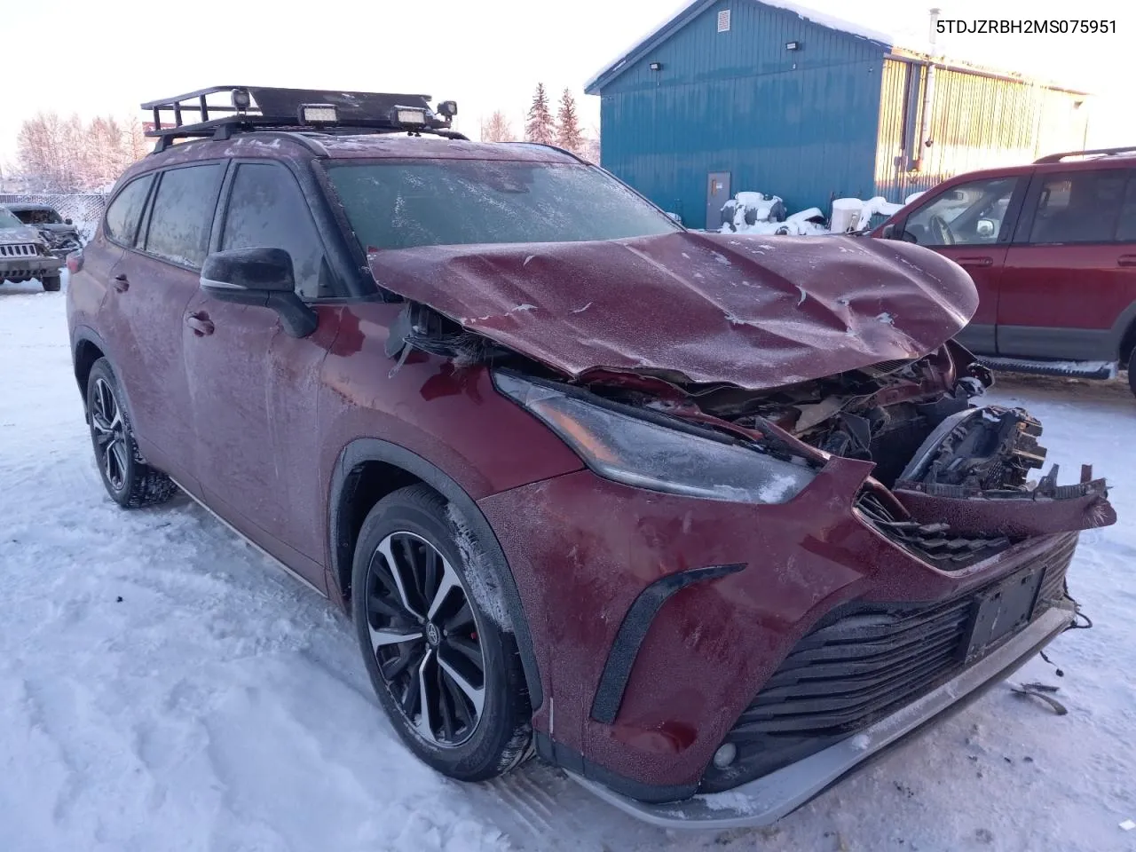 Auction sale of the 2021 Toyota Highlander , vin: 5TDJZRBH2MS075951, lot number: 82521913
