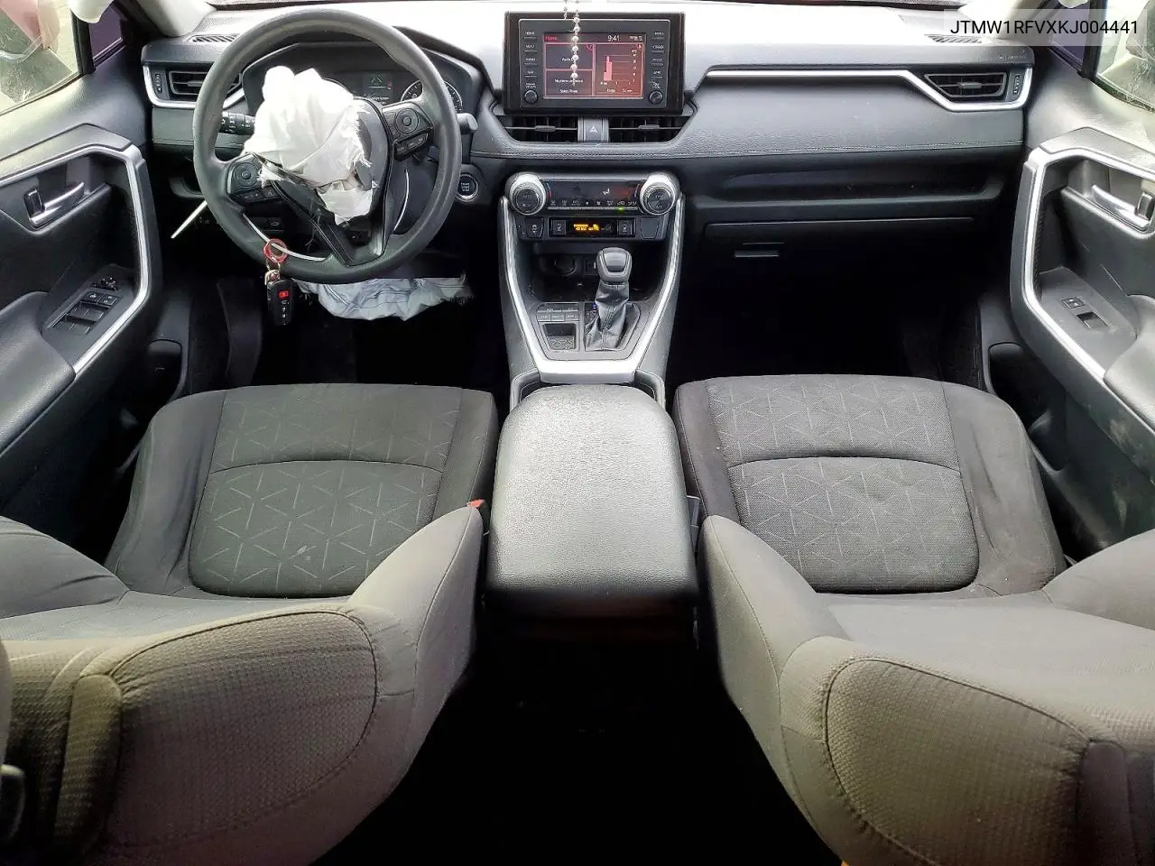 Auction sale of the 2019 Toyota RAV 4 , vin: JTMW1RFVXKJ004441, lot number: 98814635