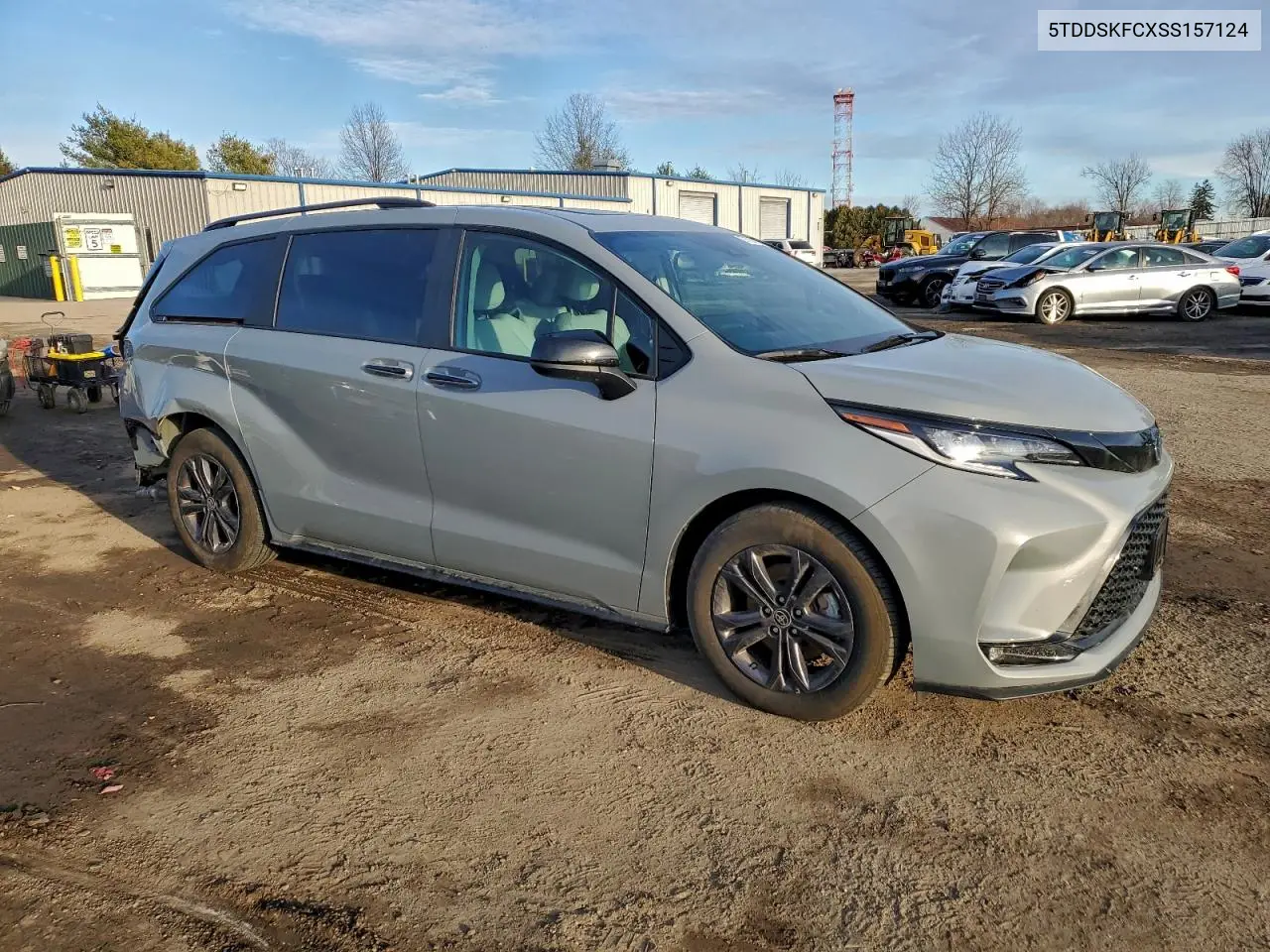 Auction sale of the 2025 Toyota Sienna , vin: 5TDDSKFCXSS157124, lot number: 97735115