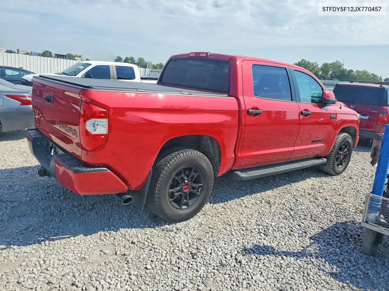 Auction sale of the 2018 Toyota Tundra , vin: 5TFDY5F12JX770457, lot number: 67030086