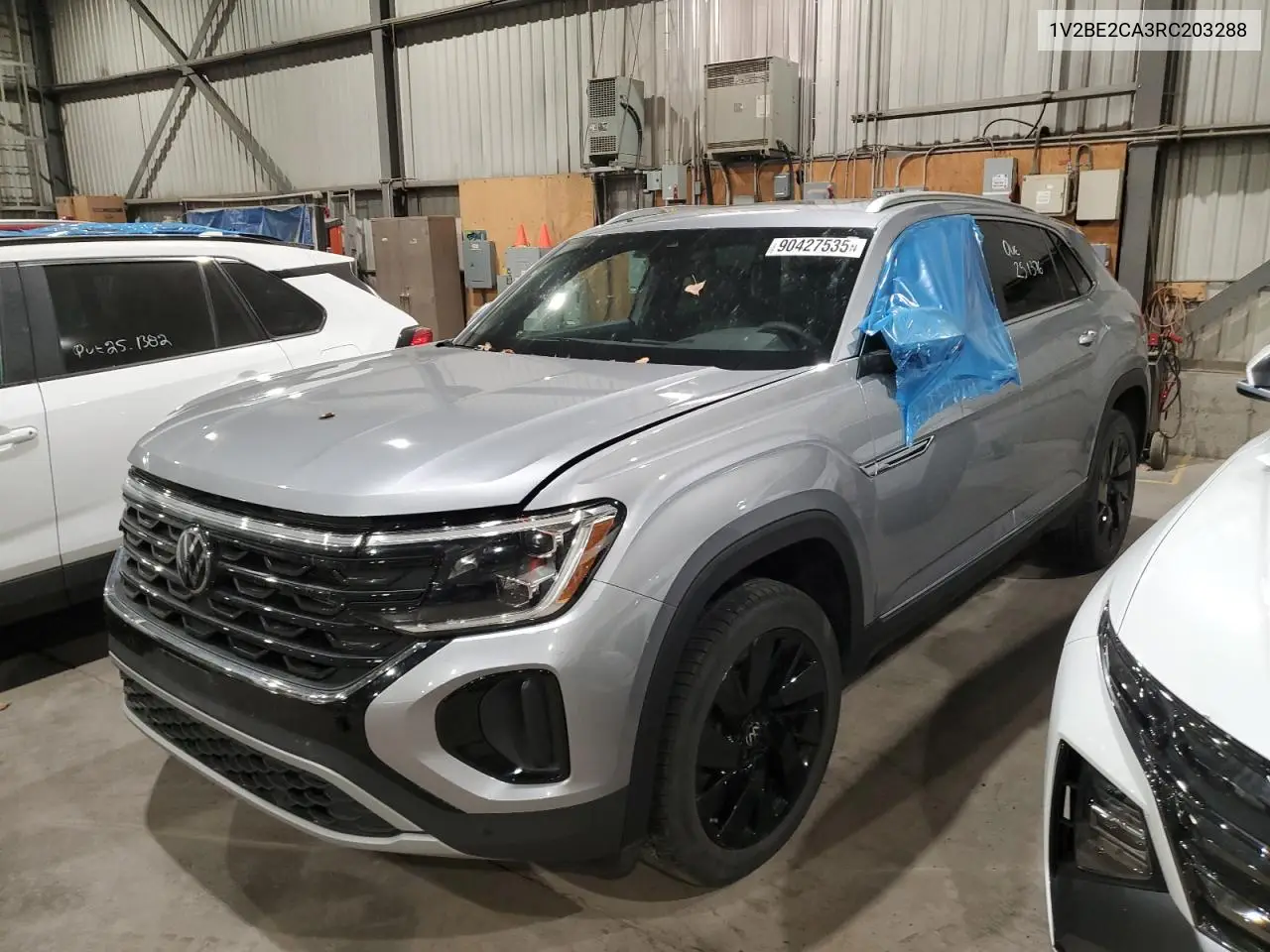 Auction sale of the 2024 Volkswagen Atlas Cross Sport , vin: 1V2BE2CA3RC203288, lot number: 90427535