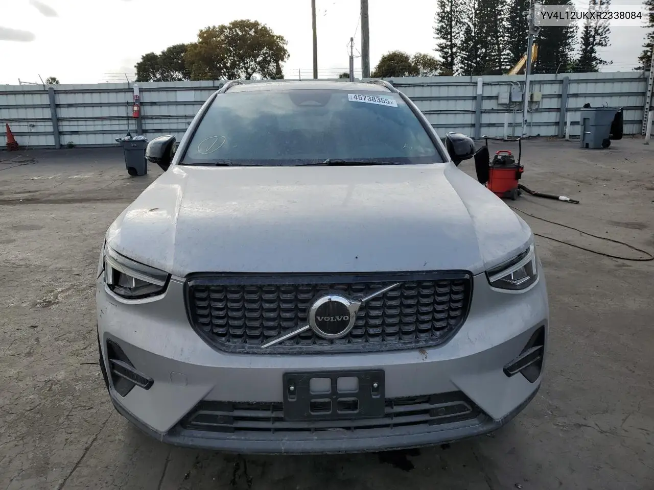 Auction sale of the 2024 Volvo XC40 , vin: YV4L12UKXR2338084, lot number: 45738355
