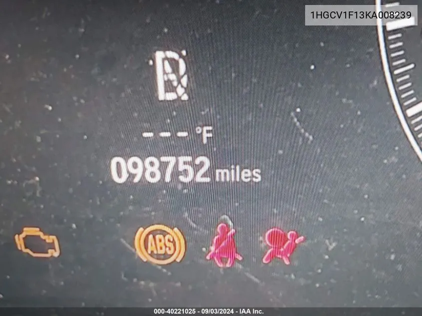 Auction sale of the 2019 Honda Accord , vin: 1HGCV1F13KA008239, lot number: 40221025