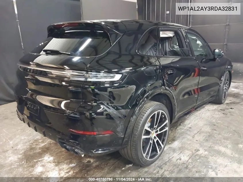 Auction sale of the 2024 Porsche Cayenne , vin: WP1AL2AY3RDA32831, lot number: 40750798