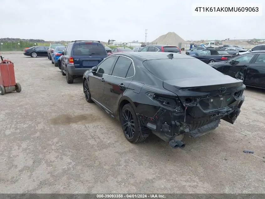 Auction sale of the 2021 Toyota Camry , vin: 4T1K61AK0MU609063, lot number: 39093358