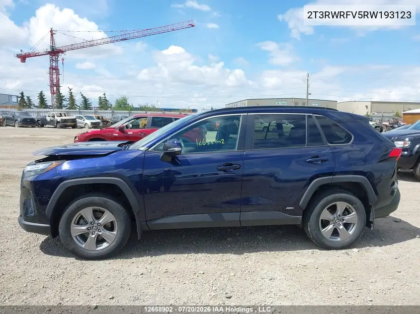 Auction sale of the 2024 Toyota RAV 4 , vin: 2T3RWRFV5RW193123, lot number: 12658902