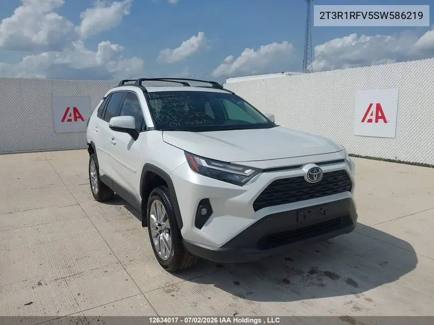 Auction sale of the 2025 Toyota RAV 4 , vin: 2T3R1RFV5SW586219, lot number: 12634017